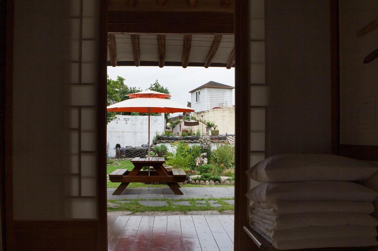 Hanok Raon Gyeongju Exteriör bild