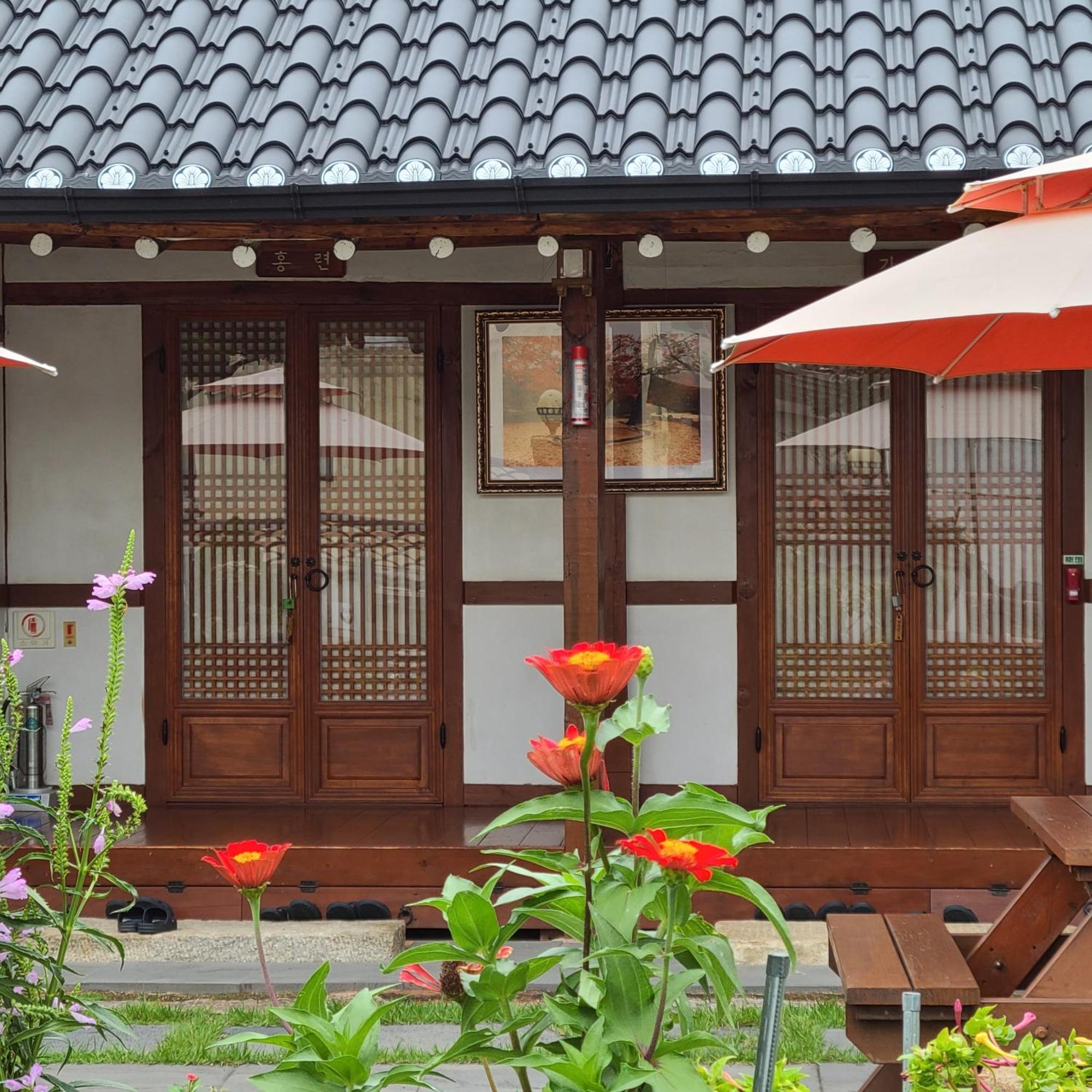 Hanok Raon Gyeongju Exteriör bild