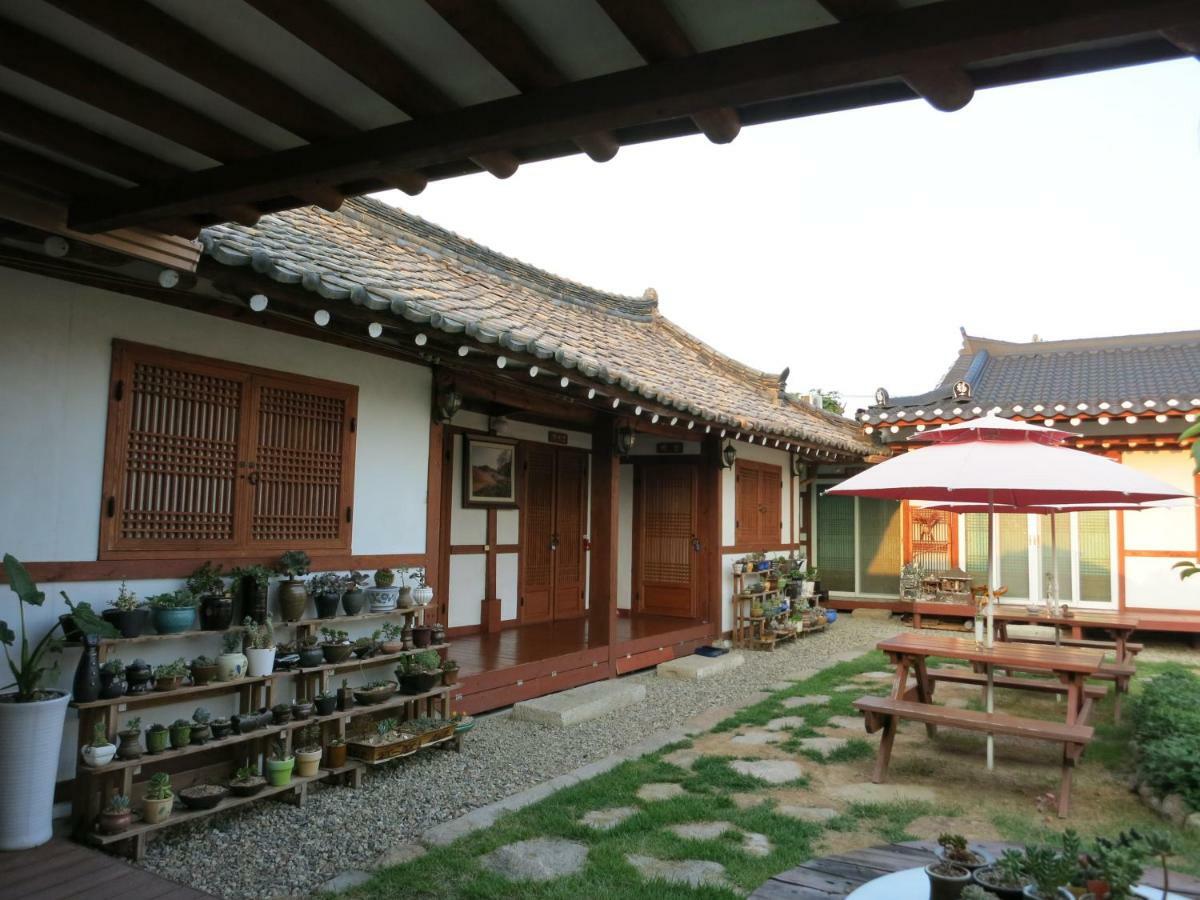 Hanok Raon Gyeongju Exteriör bild